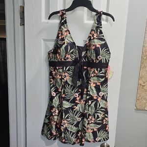 Wantdo Floral Halter Swimsuit Size 16-18